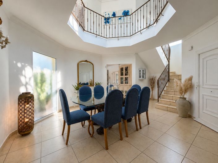 Image No.4-3 Bed Villa for sale