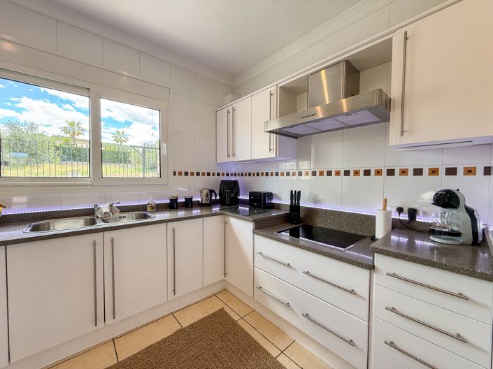 Image No.9-3 Bed Villa for sale