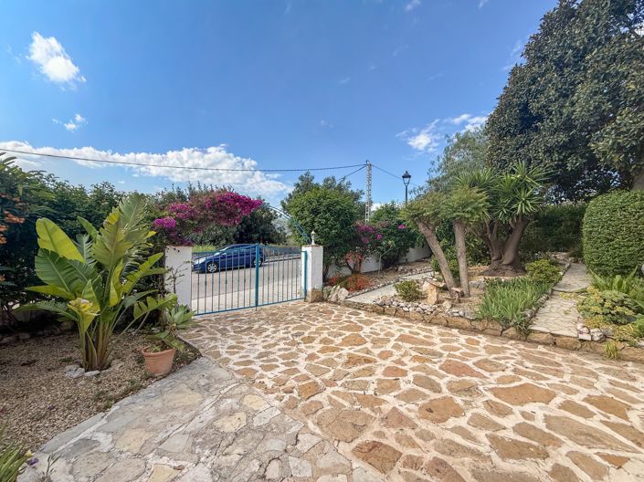 Image No.16-2 Bed Villa for sale