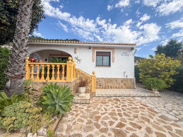 Image No.17-2 Bed Villa for sale