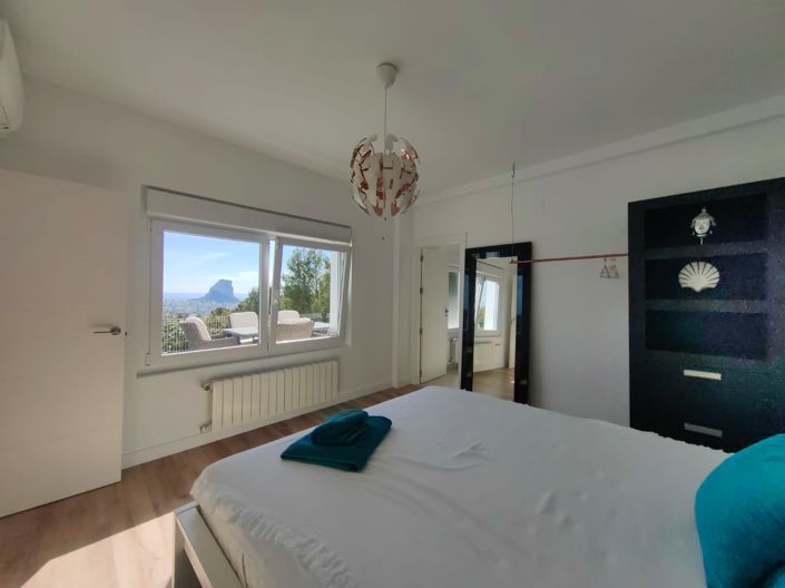 Image No.19-4 Bed Villa for sale