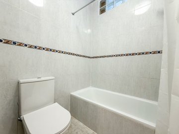 ncb8599img1078