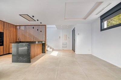 ncbk1775427
