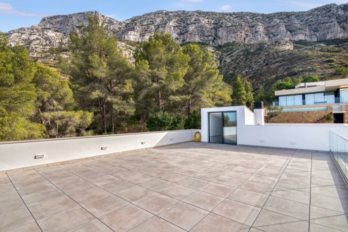 Image No.42-5 Bed Villa for sale