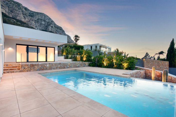 Image No.47-5 Bed Villa for sale
