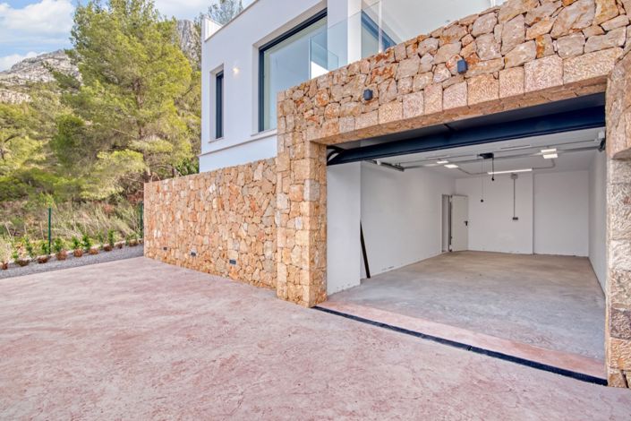 Image No.7-5 Bed Villa for sale