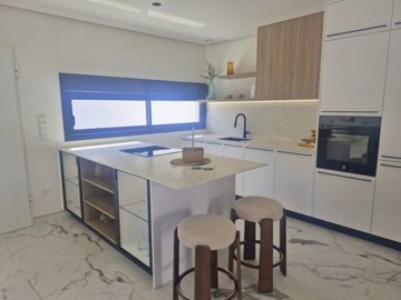 ncbk177362026031214