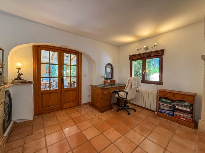 Image No.5-4 Bed Villa for sale