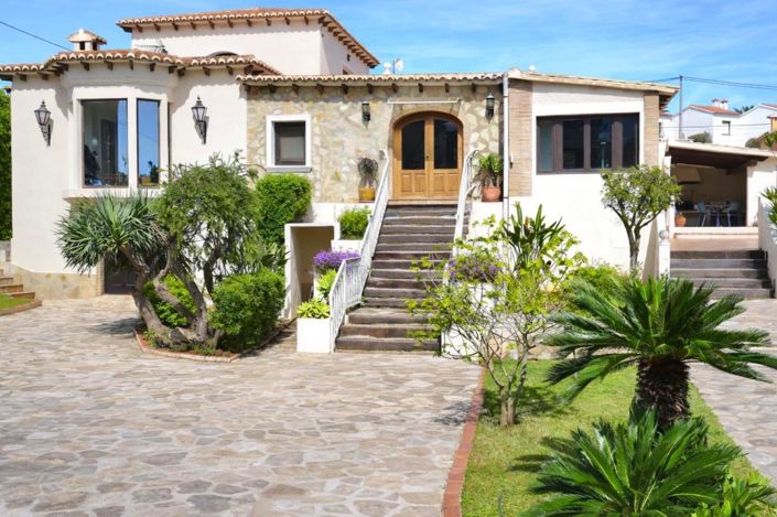 Image No.4-Villa de 4 chambres à vendre à Denia