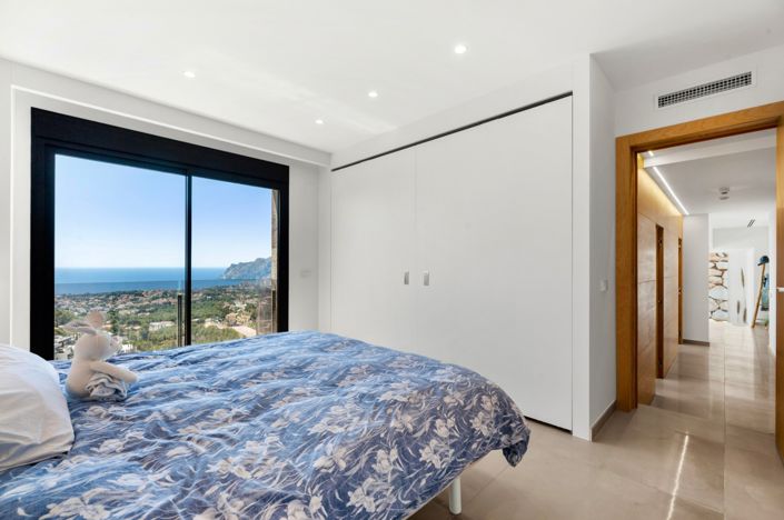 Image No.27-4 Bed Villa for sale