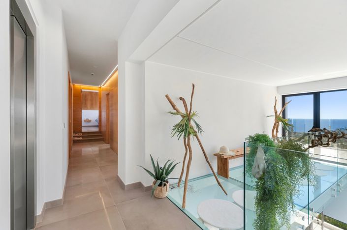 Image No.30-4 Bed Villa for sale