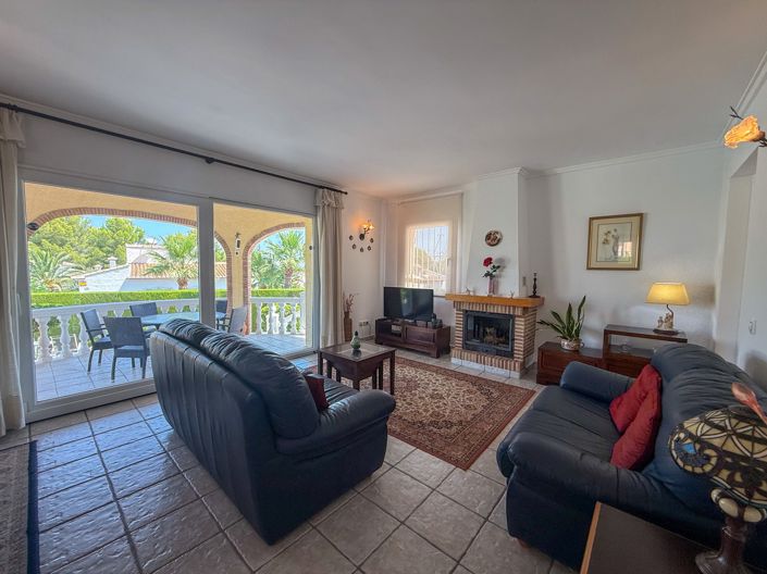 Image No.7-2 Bed Villa for sale