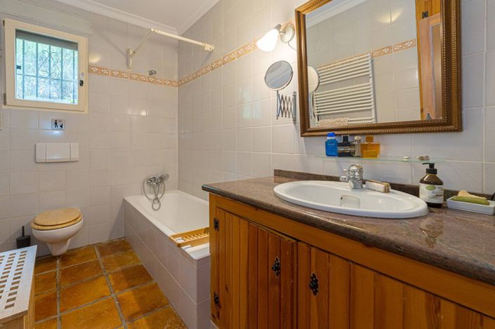 Image No.21-4 Bed Villa for sale