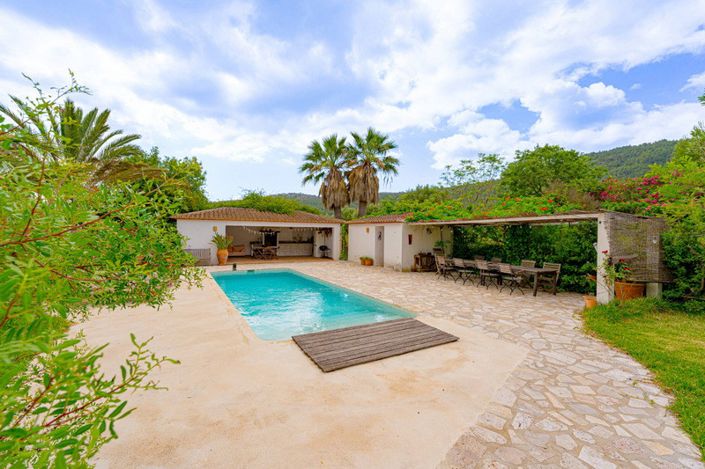 Image No.6-4 Bed Villa for sale