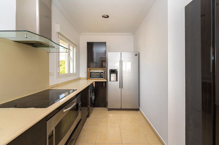 Image No.13-4 Bed Villa for sale