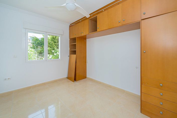 Image No.23-4 Bed Villa for sale