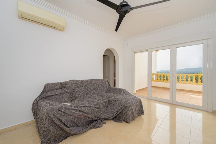 Image No.31-4 Bed Villa for sale