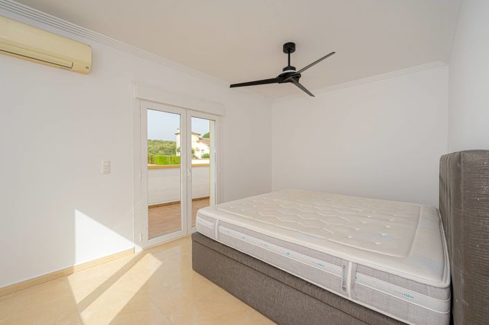 Image No.36-4 Bed Villa for sale