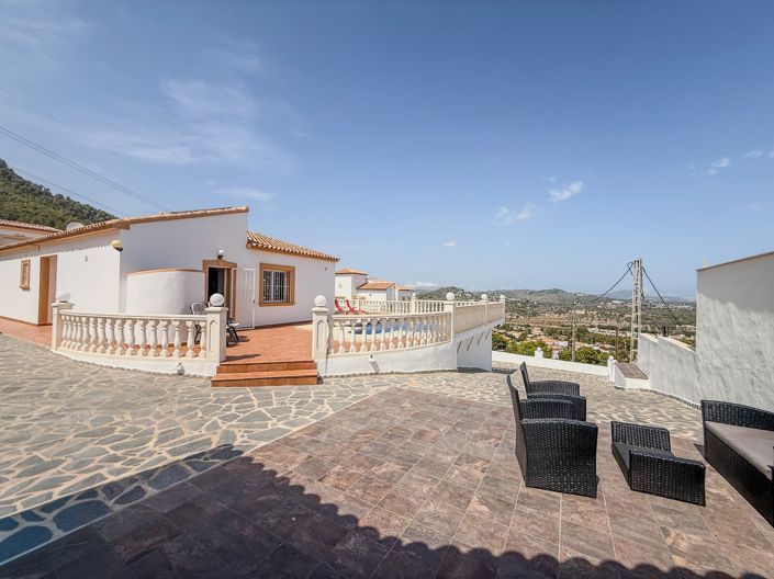 Image No.23-4 Bed Villa for sale