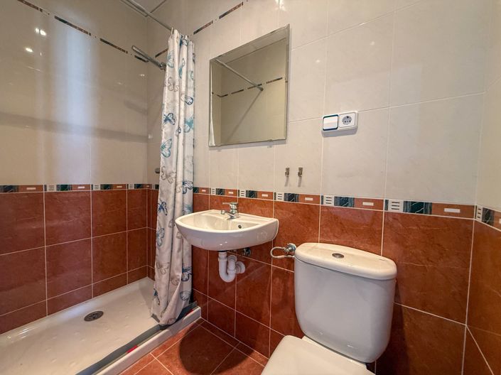 Image No.31-4 Bed Villa for sale