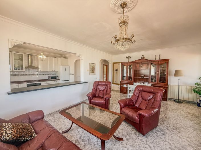 Image No.6-4 Bed Villa for sale
