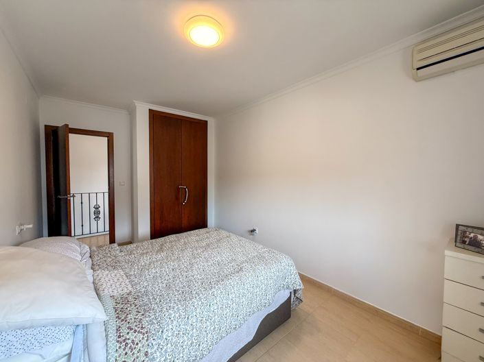 Image No.12-3 Bed Villa for sale