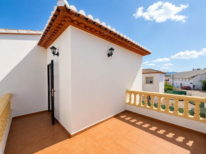 Image No.19-3 Bed Villa for sale
