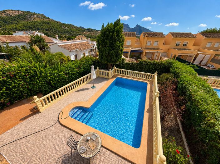 Image No.23-3 Bed Villa for sale