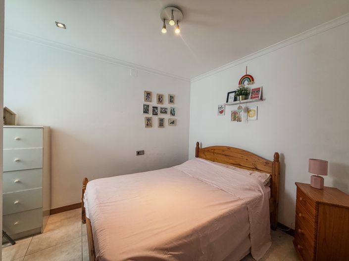 Image No.10-3 Bed Apartment for sale