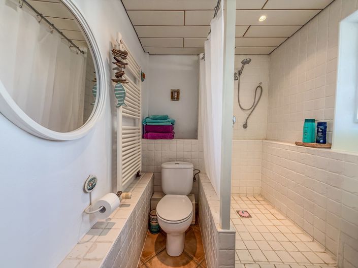 Image No.29-3 Bed Villa for sale
