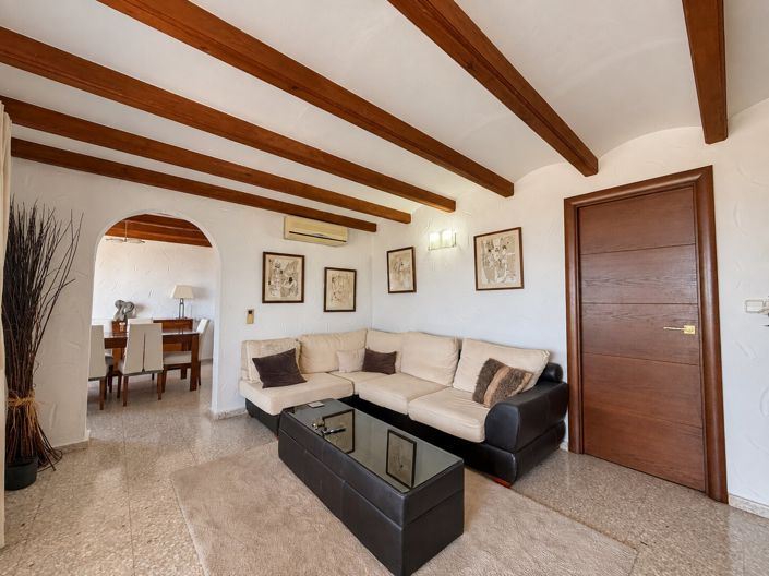 Image No.5-4 Bed Villa for sale