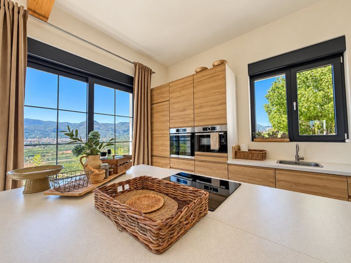 Image No.5-4 Bed Villa for sale