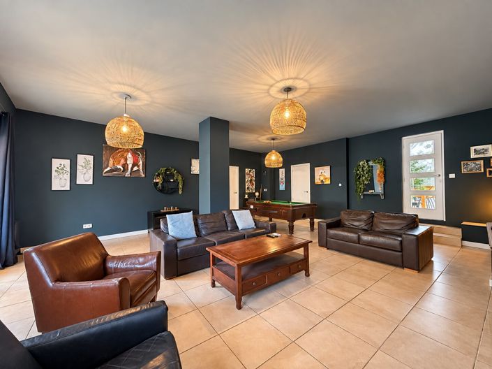 Image No.17-6 Bed Townhouse for sale