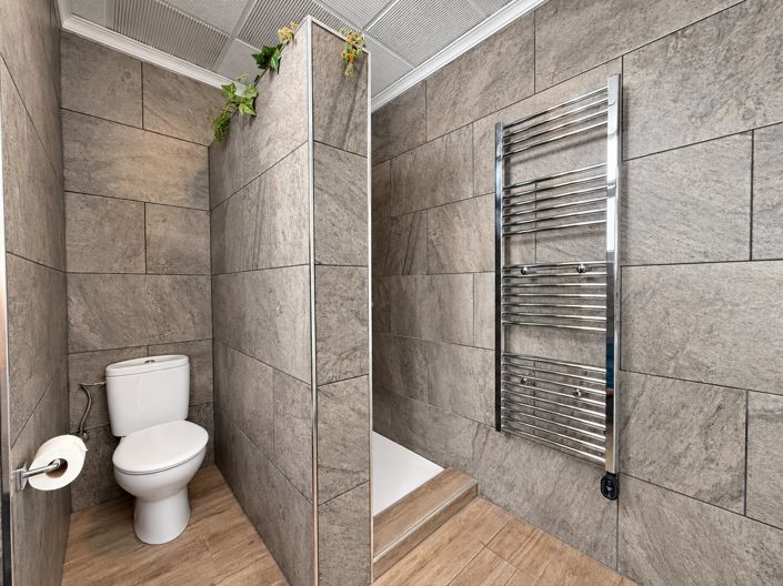 Image No.31-6 Bed Townhouse for sale