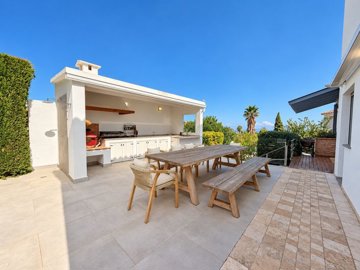 ncb8632terrazasoleadaconcocinaexterioryvistas