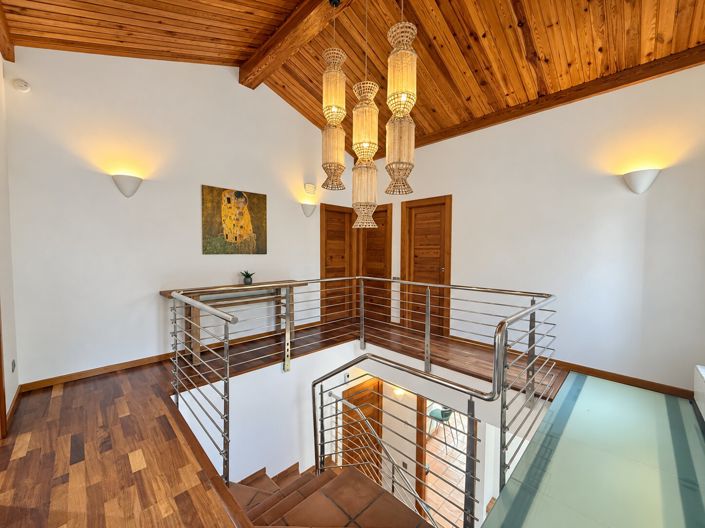 Image No.19-6 Bed Villa for sale