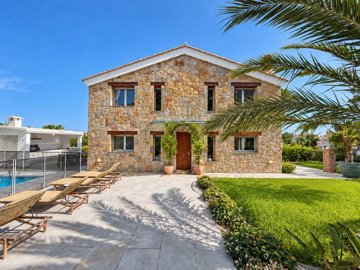 ncb8632casadepiedrasintrampoln