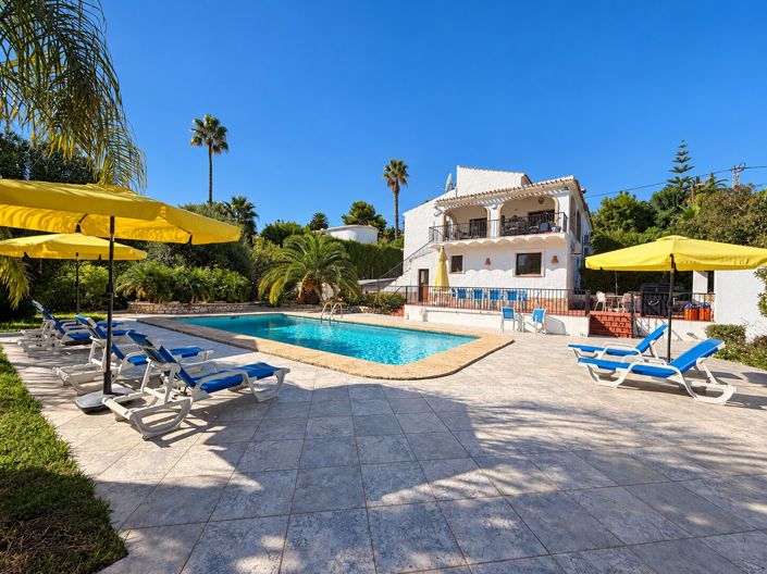 Image No.2-5 Bed Villa for sale