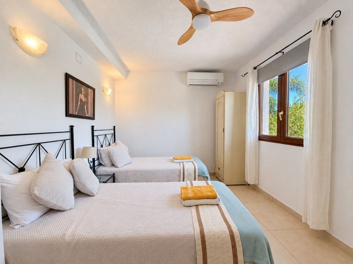 Image No.26-5 Bed Villa for sale