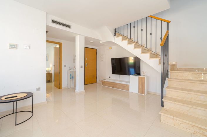 Image No.4-3 Bed Property for sale