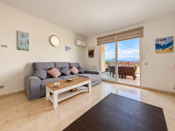 Image No.2-3 Bed Property for sale