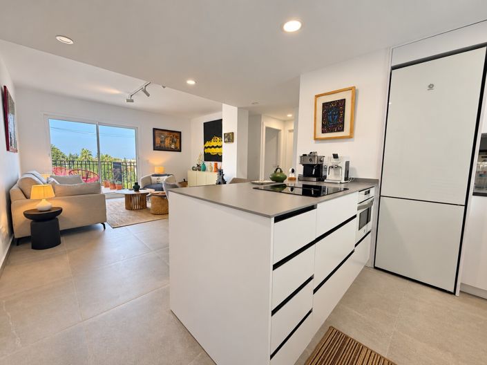 Image No.5-2 Bed Property for sale