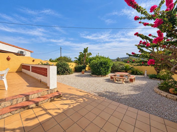 Image No.17-2 Bed Villa for sale