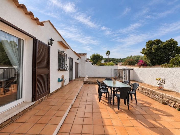 Image No.19-2 Bed Villa for sale