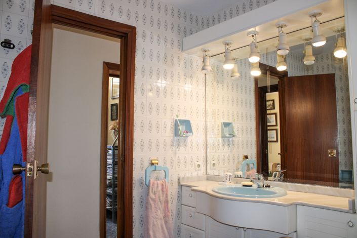 Image No.22-4 Bed Apartment for sale