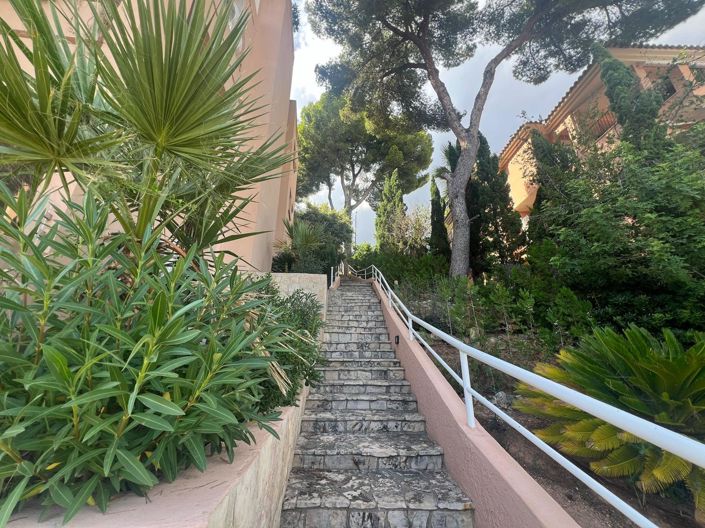 Image No.19-2 Bed Apartment for sale