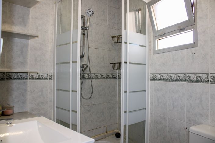 Image No.10-3 Bed Apartment for sale