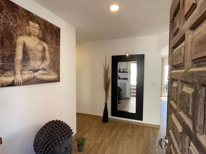 Image No.22-8 Bed Villa for sale