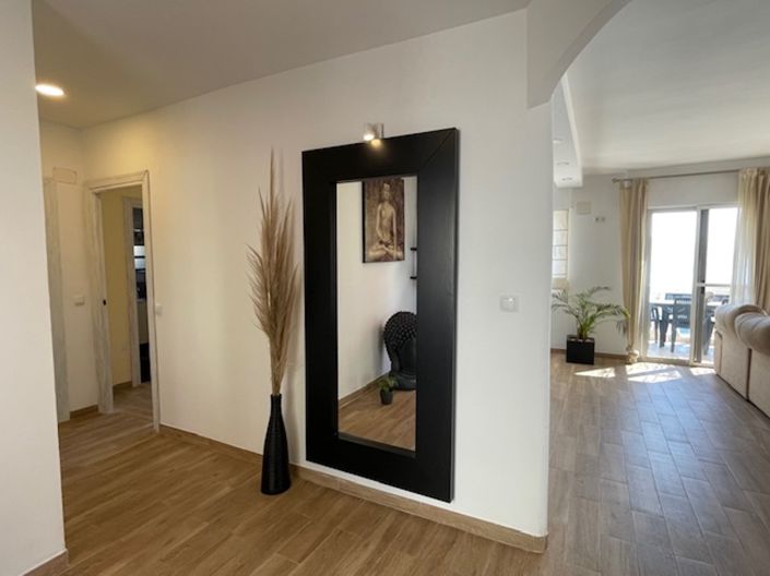 Image No.24-8 Bed Villa for sale