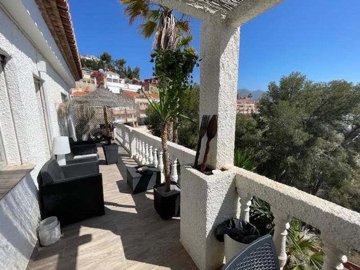 Image No.41-8 Bed Villa for sale